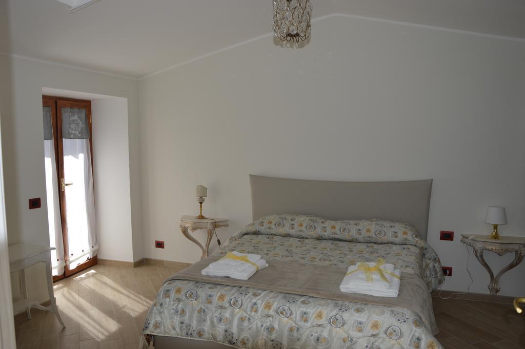 Guest House - Il Granaio Norma Exterior foto